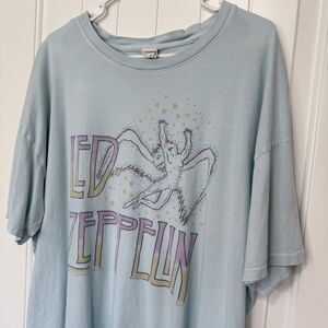 American Eagle Led Zeppelin Oversized Band Tee Shirt Women’s L/XL Light Blue